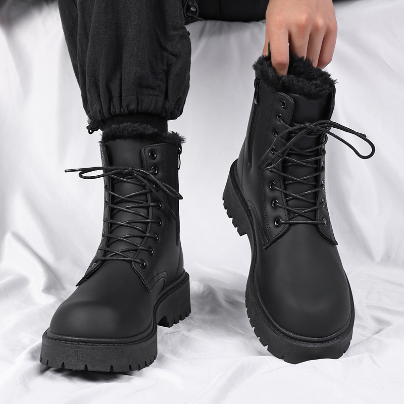 Insulated men's biker boots