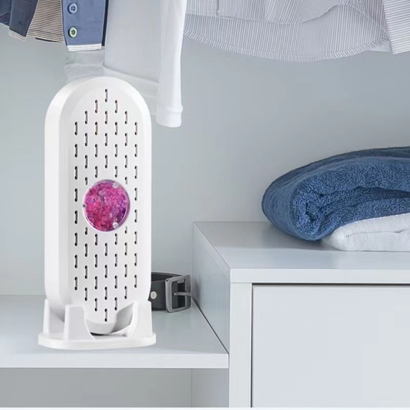 Mini dehumidifier for small rooms, model 050