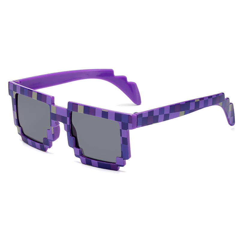 Pixelbrille mit geometrischem Muster