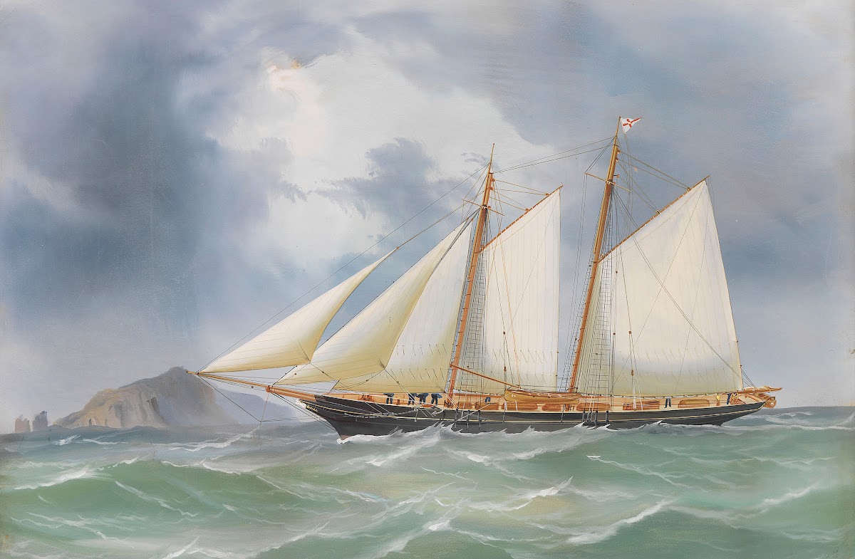 Englische Schoneryacht vor der Felsenküste von Capri 1884