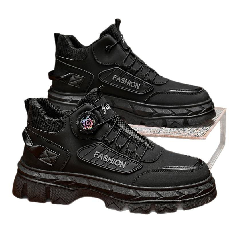 Sturdy men's ankle boots with platform sole