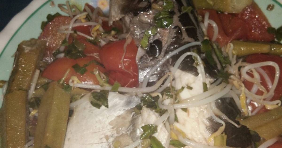 Cá hú nấu canh chua