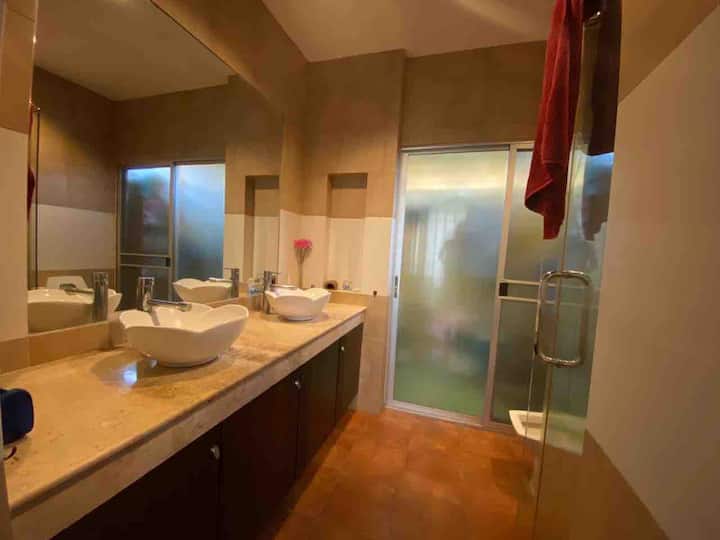 Jomtien Beach Condo S2 - Studio, Floor 6 10