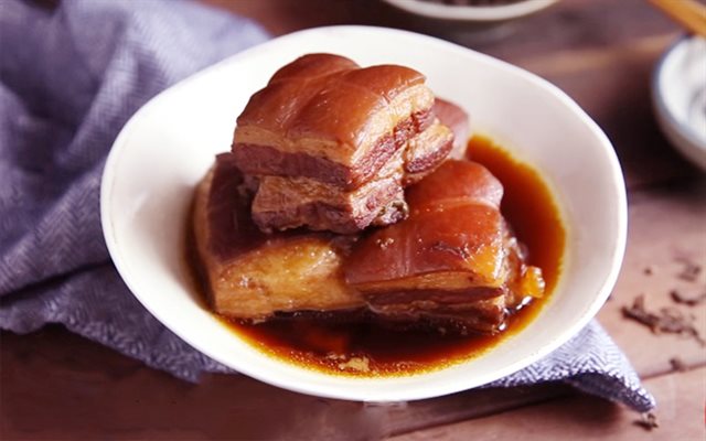 Thịt Đông Pha Om Trà Ô Long
