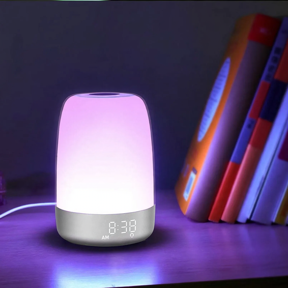 LED daylight alarm clock with sunrise simulation