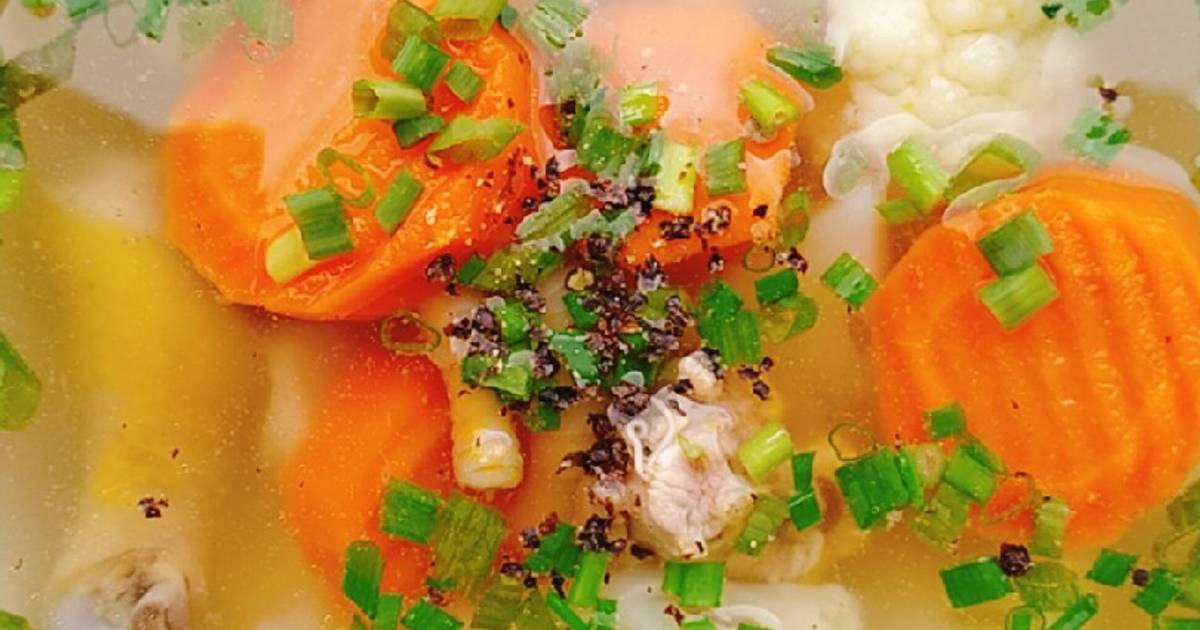 Canh xương gà bông cải trắng