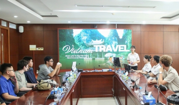 PVU kết nối tri thức toàn cầu qua hội thảo khoa học đột phá