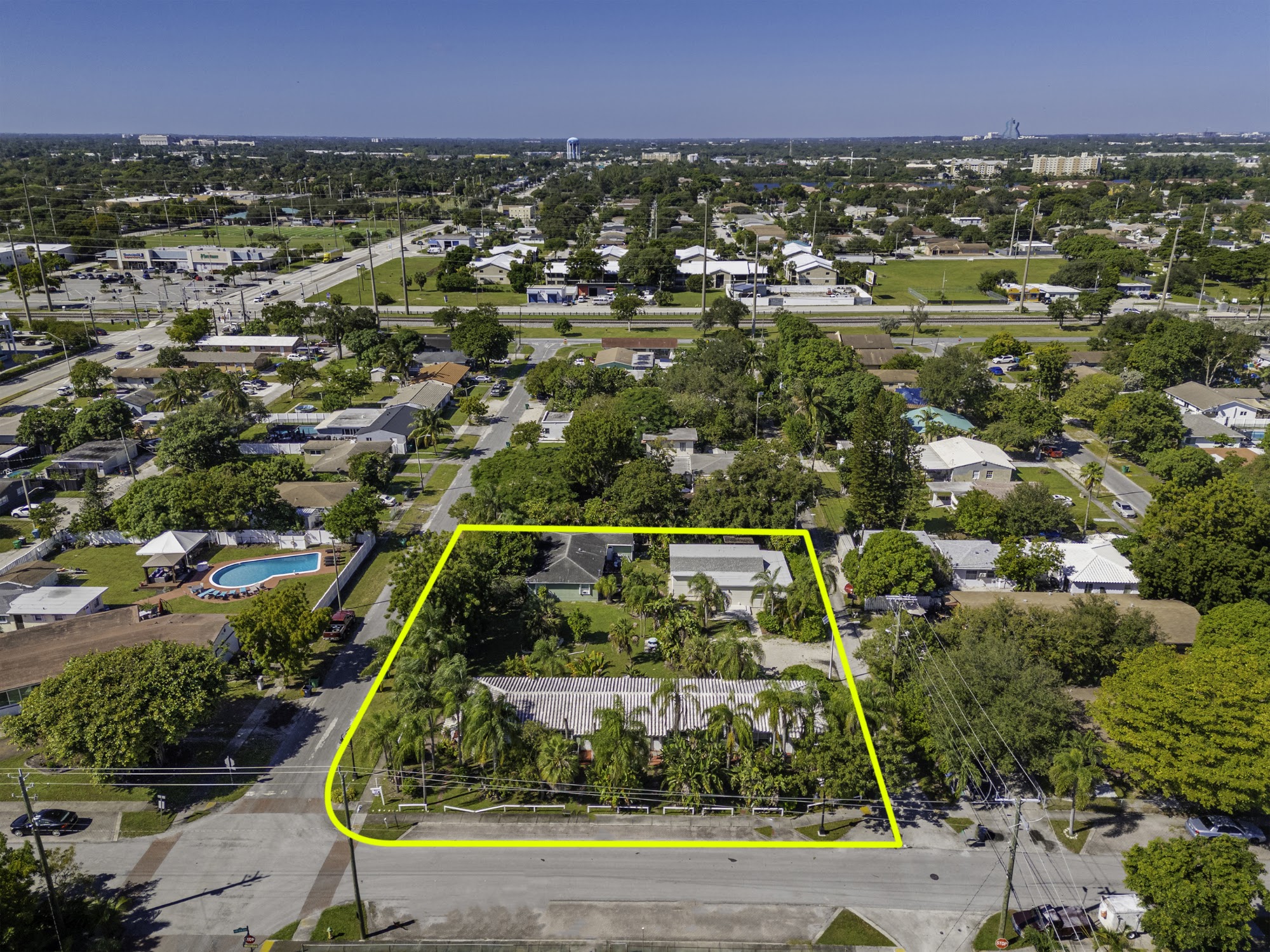 302 SW 15th St, Dania Beach, FL 33004 property photo 64