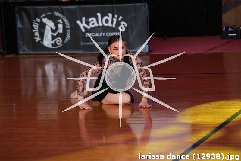 larissa dance (12938).jpg