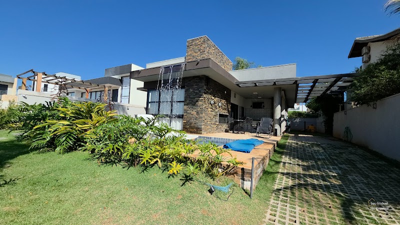 Casa com 3 Quartos e vista super privilegiada para a Represa