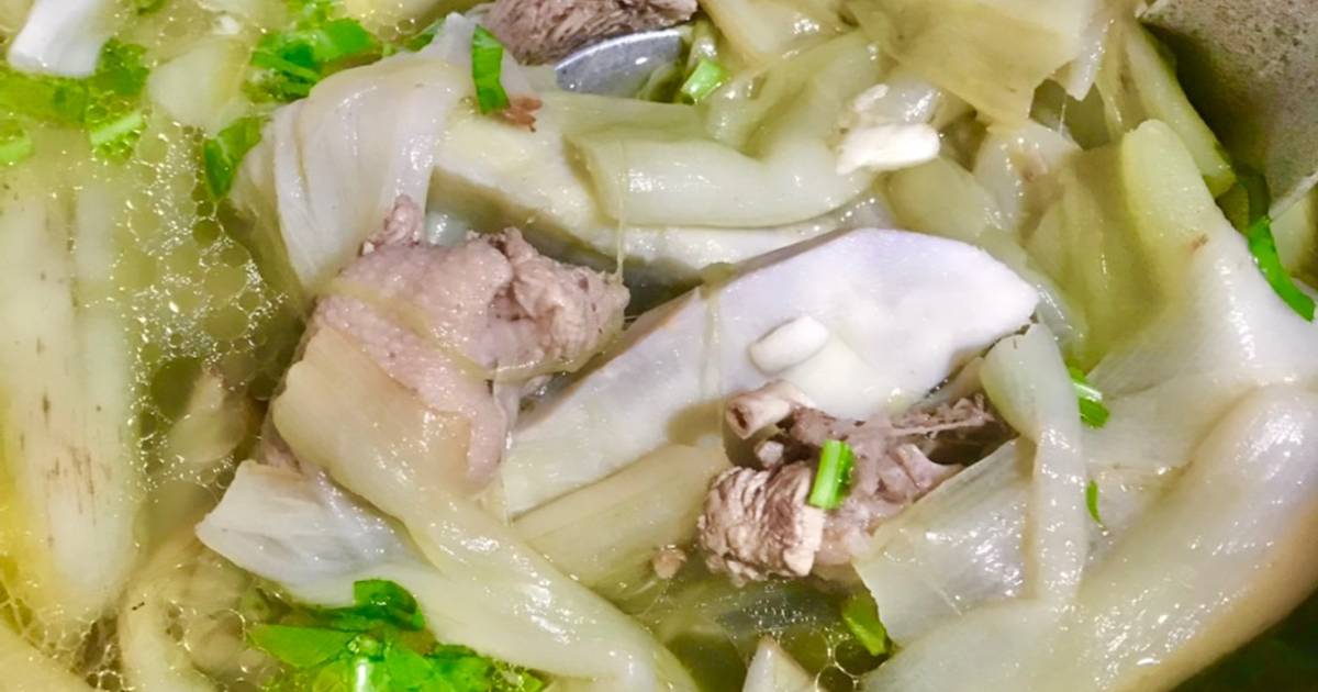 Canh bẹ môn nấu vịt