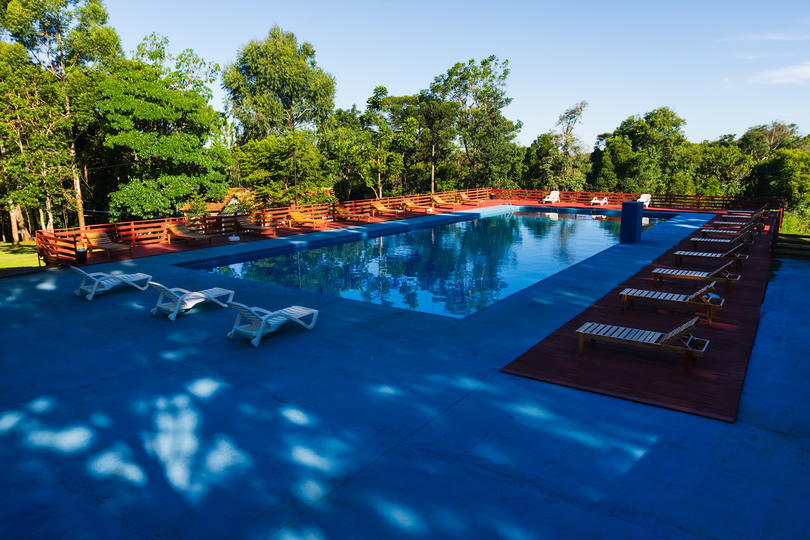Camping, Pileta y Cabañas Mabel