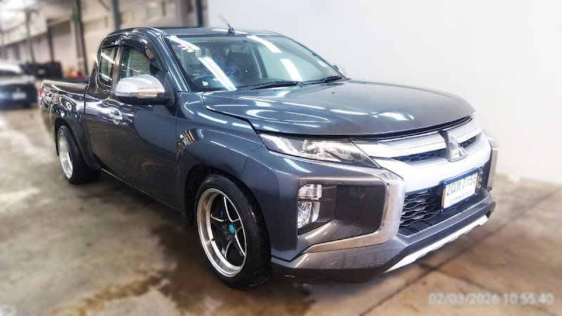 MITSUBISHI TRITON 18-23