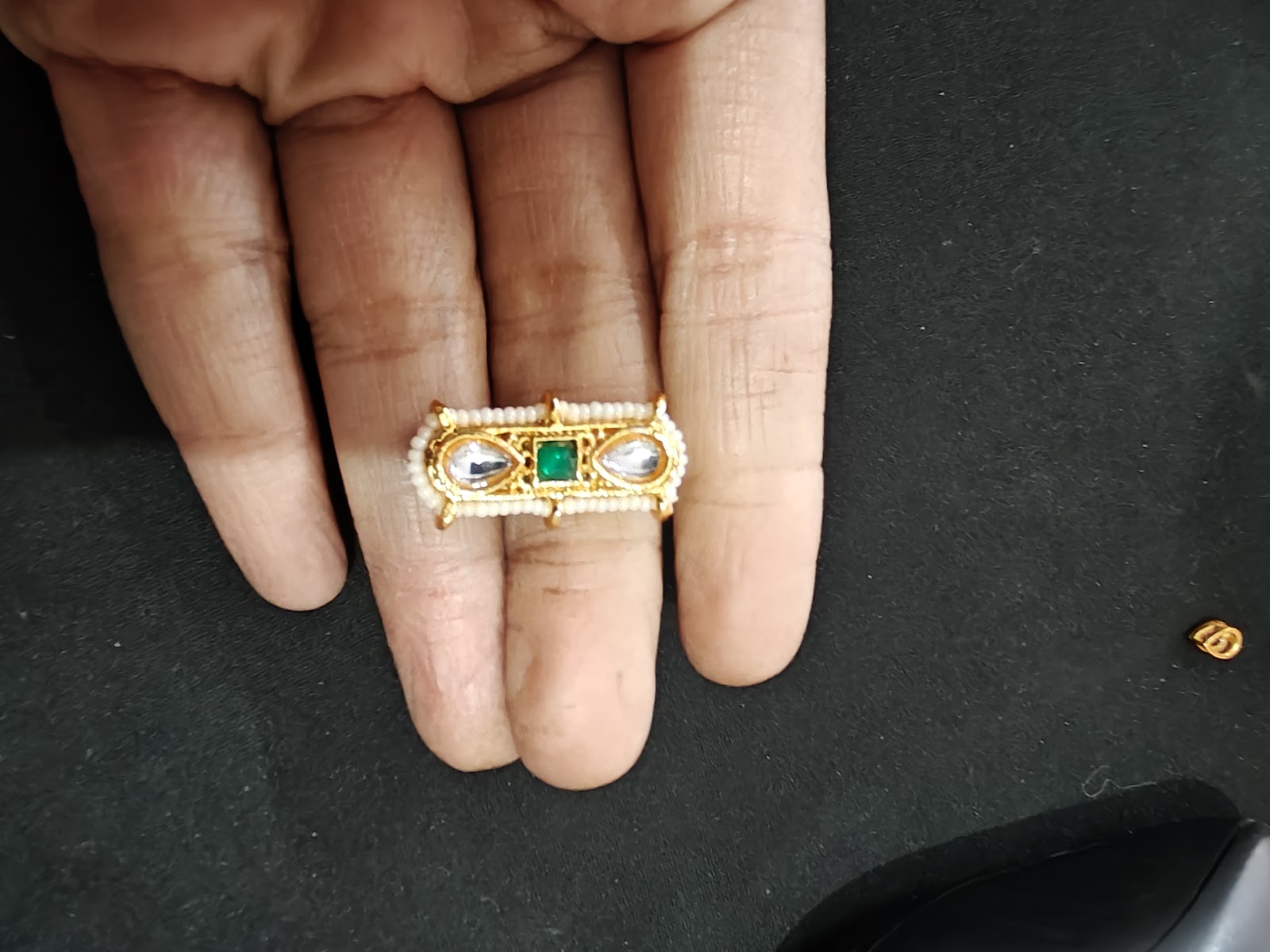 B56-Pink Moti Divider (Pack of 3)