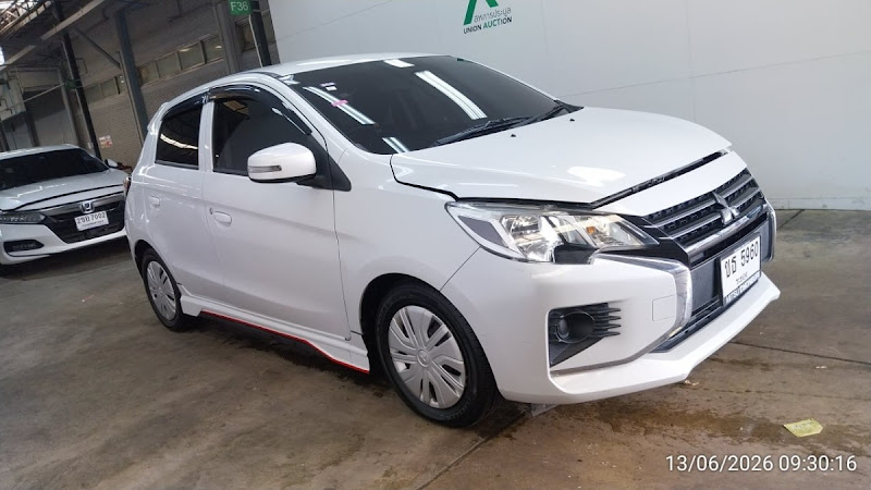 MITSUBISHI MIRAGE