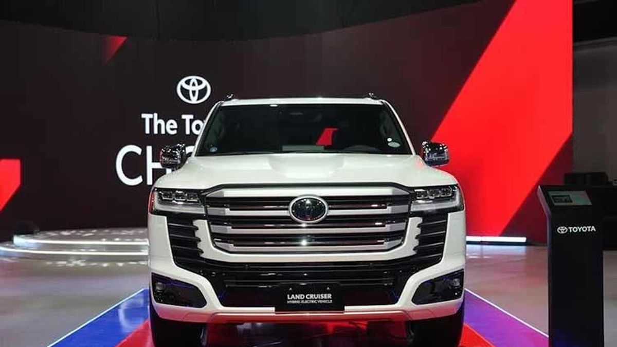 [GALLERY] Cận cảnh Toyota Land Cruiser Hybrid giá hơn 2,9 tỷ, sắp về Việt Nam - Báo Tri thức &amp; Cuộc sống