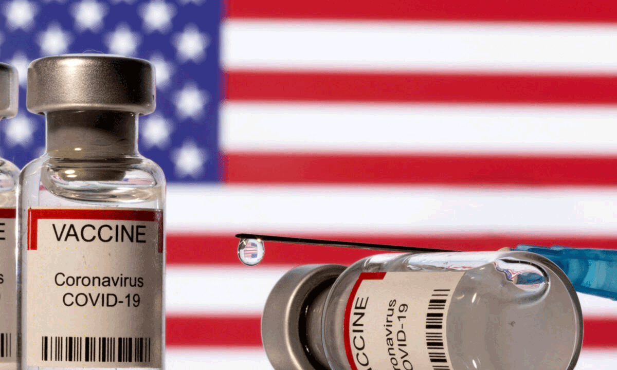 EE. UU. restringe vacunas COVID este otoño: Impacto económico y desafíos logísticos