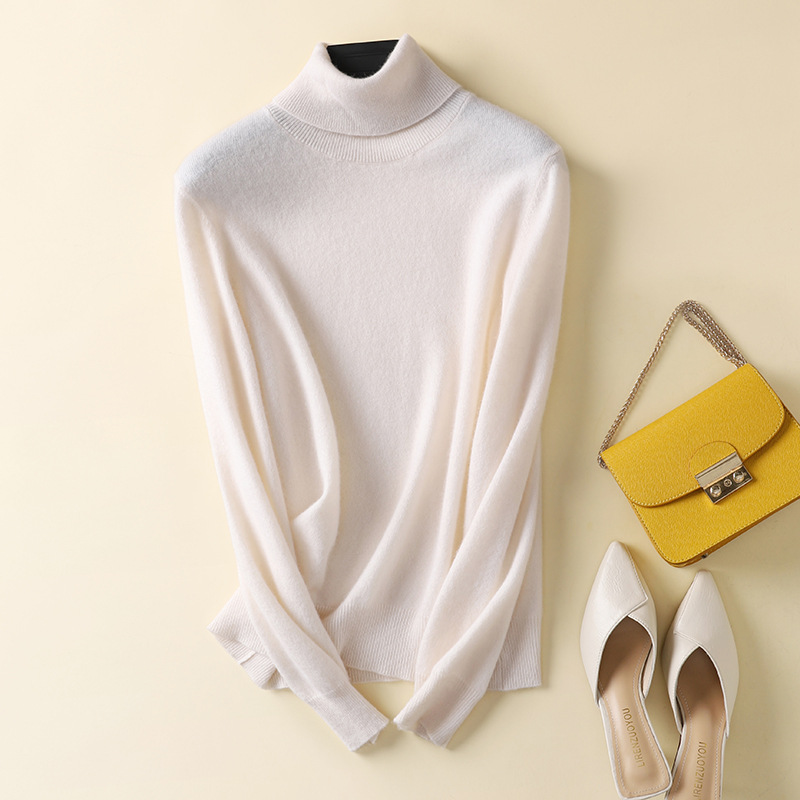 Women's Turtleneck Sweater Made of Pure Wool