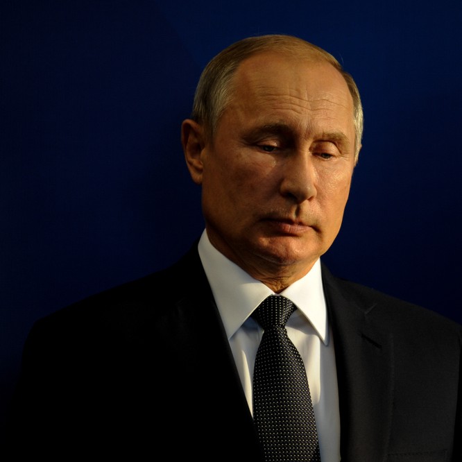 Cuộc Khủng Hoảng Nhiên Liệu Nga Trầm Trọng Hơn Khi Putin Thừa Nhận Thiếu Hụt Xăng Tăng Cao