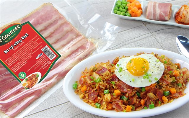 Cơm Chiên Thịt Xông Khói