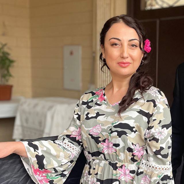 Зилола Пулатова