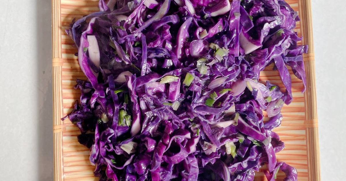 Bắp cải tím xào hành