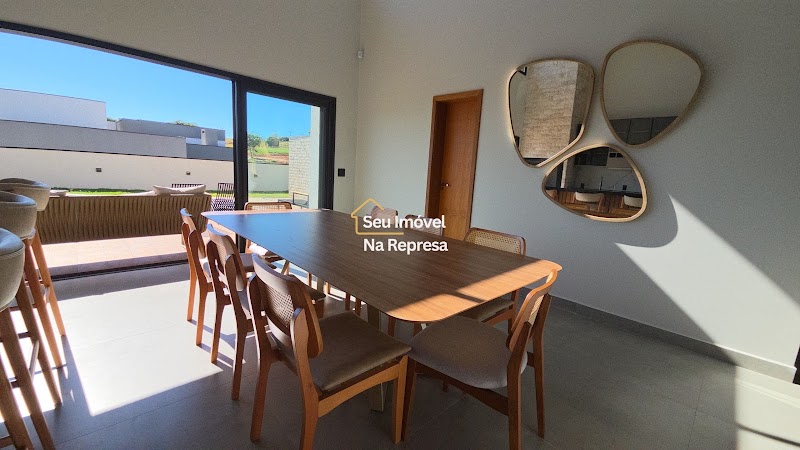Foto 11 de Casa nova, em ótima localização próximo ao Ponto Alto no Riviera de Santa Cristina XIII