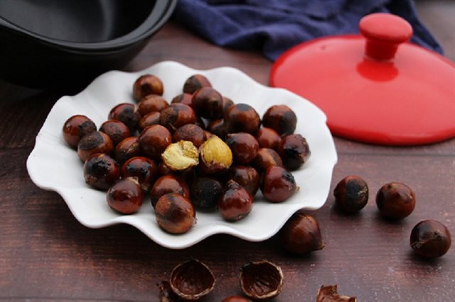 Hạt Dẻ Nướng Nồi Đất