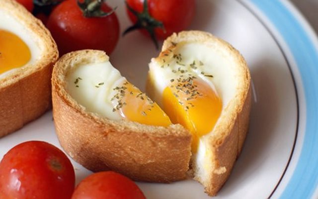Bánh Mì Trứng Trái Tim