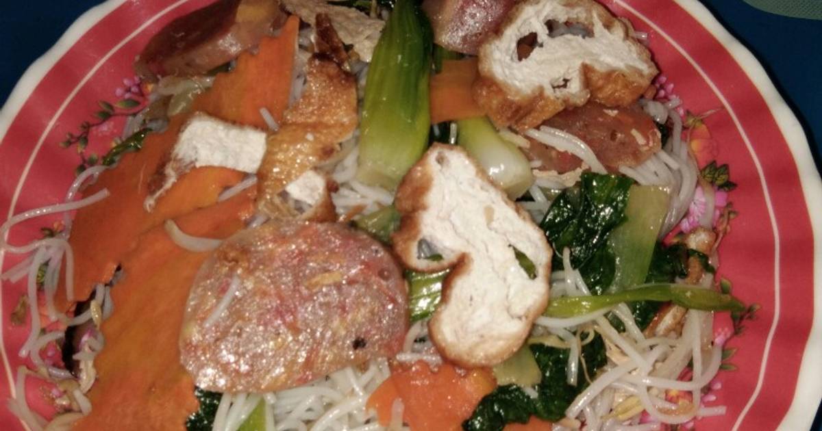Hủ tiếu xào chay