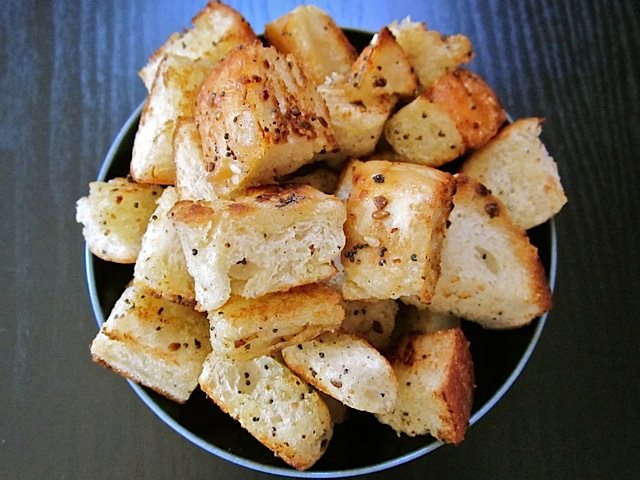 Bánh Mì Chiên Tỏi