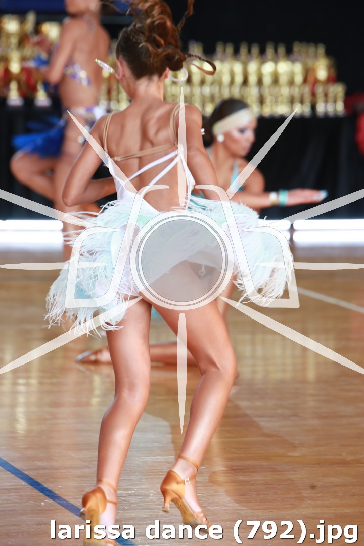 larissa dance (792).jpg