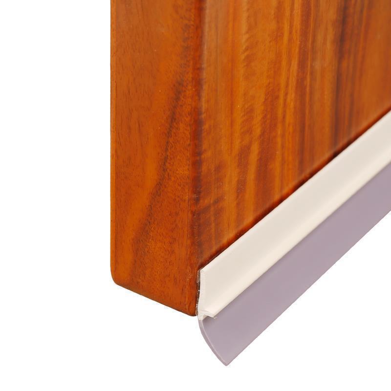 Door bottom seal for sound insulation