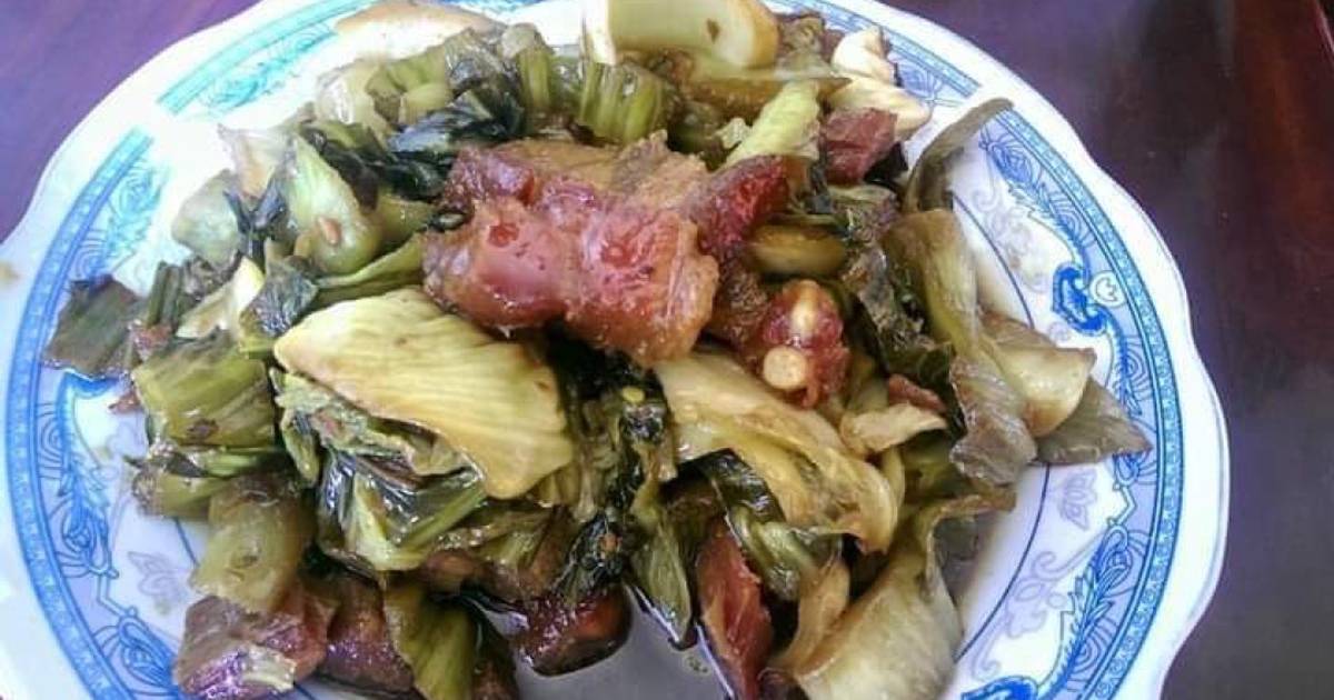 Thịt kho dưa cải