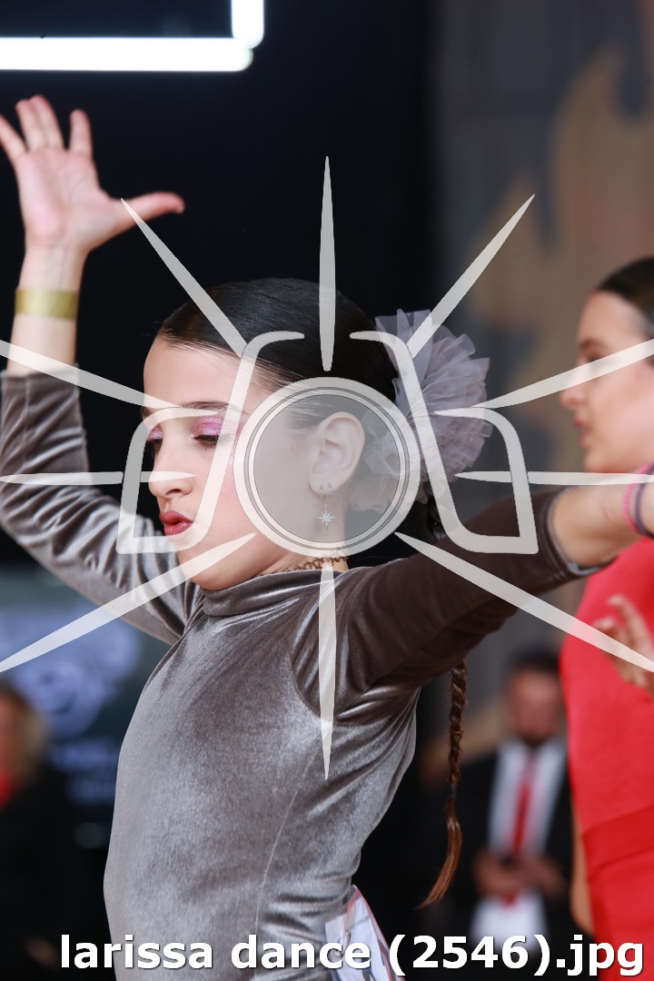 larissa dance (2546).jpg