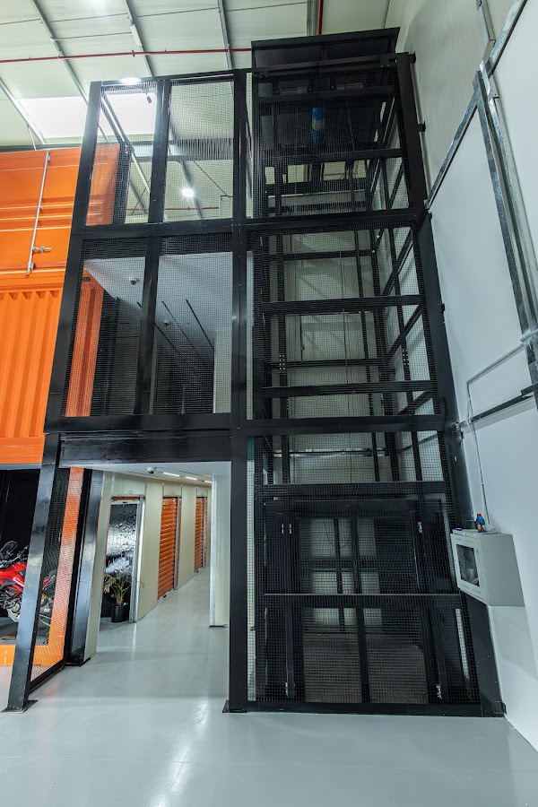 Urban Box Storage facility in Dubai Investment Park