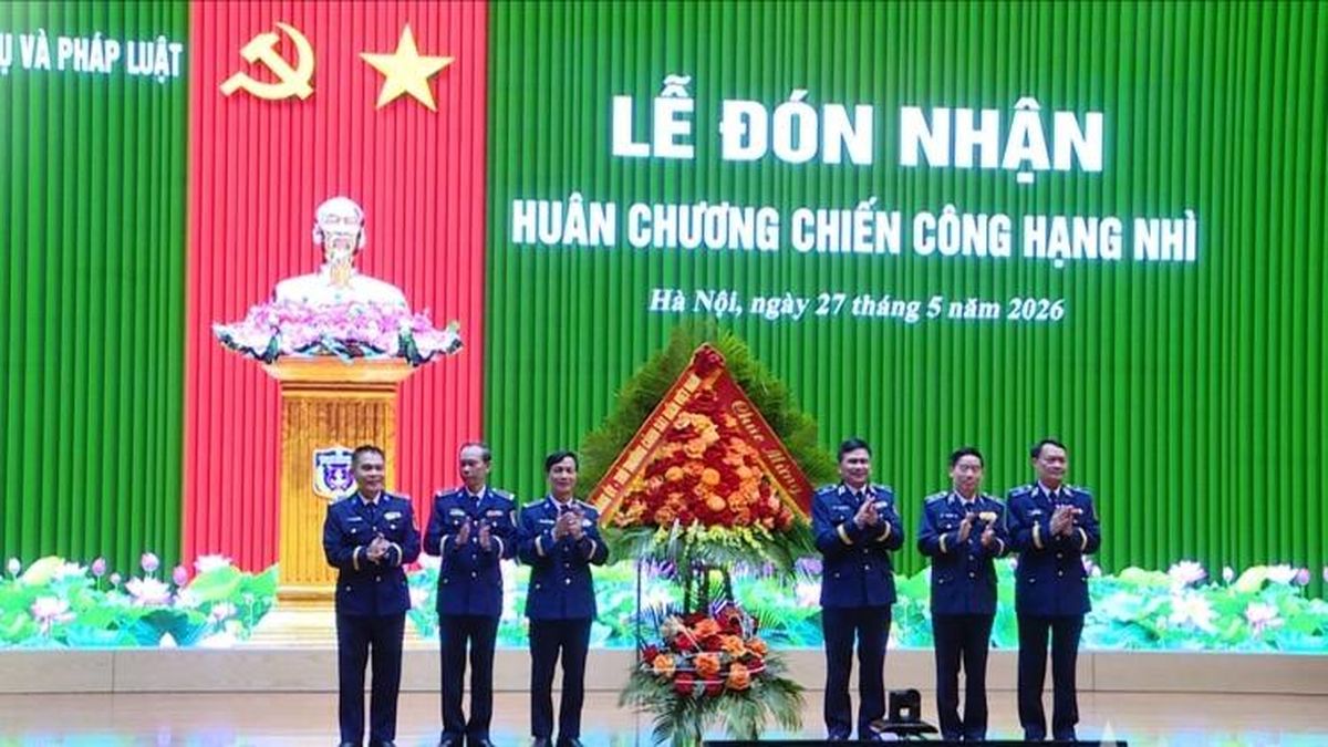 Cục Nghiệp vụ và Pháp luật - Cảnh sát biển đón nhận Huân chương Chiến công hạng Nhì - Đài Phát thanh và truyền hình Hà Nội