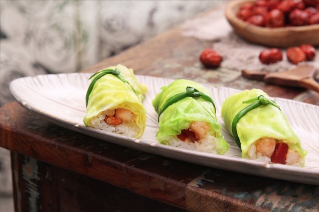 Bắp Cải Cuộn Cơm