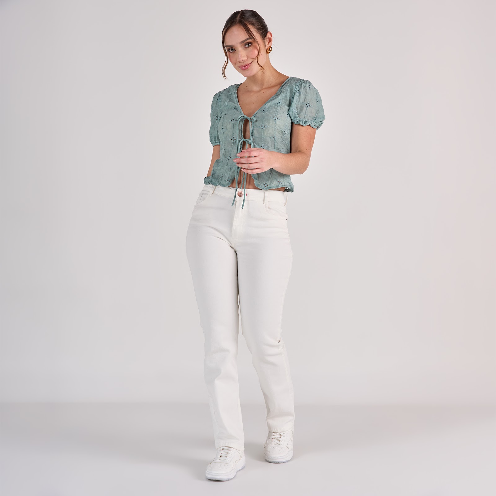 Jean dama straight tiro medio licrado, color Ivory - Vista 2