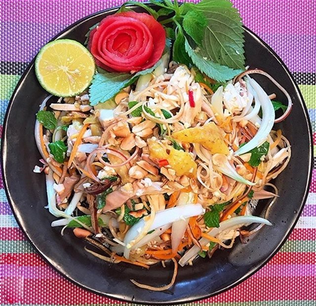 Gỏi Gà Bắp Chuối
