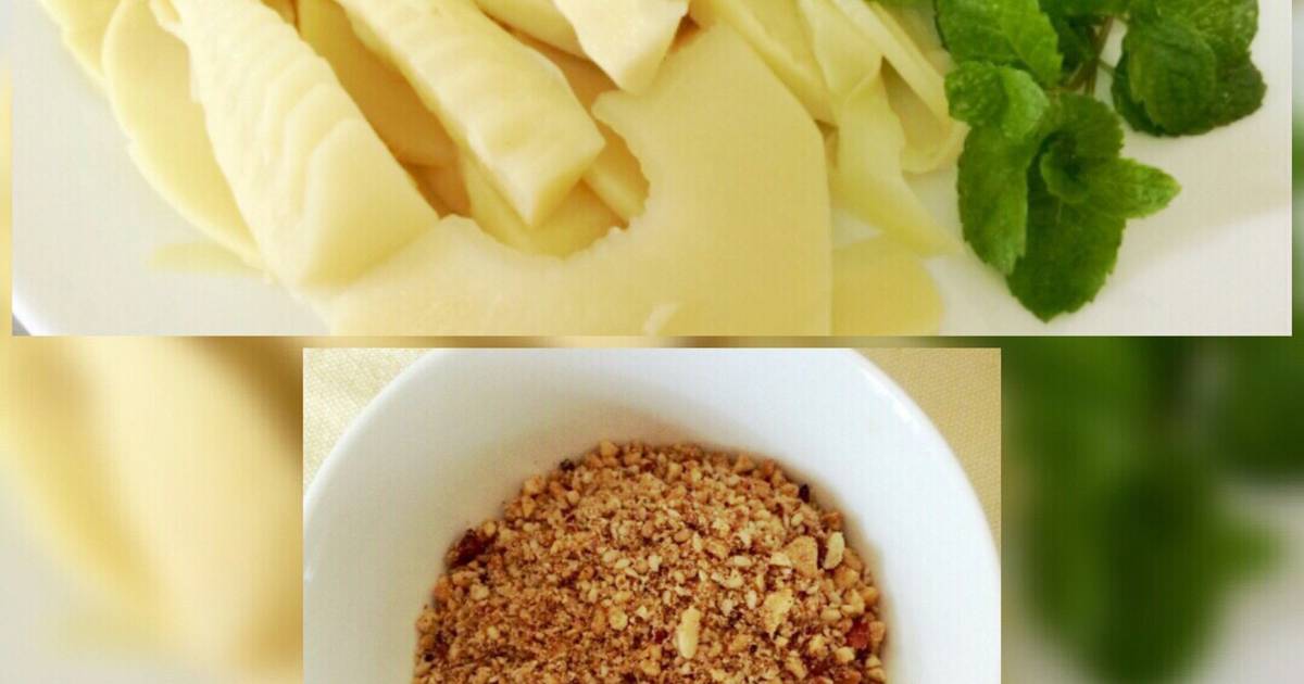 Măng luộc chấm muối vừng