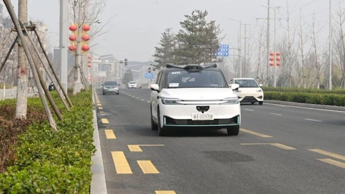 Trung Quốc bỏ áp dụng giới hạn lái xe 8 giờ/ngày đối với tài xế xe taxi, công nghệ - VietTimes