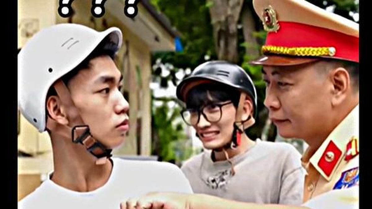 Từ 1 clip tình huống, CSGT Hà Nội cảnh báo đừng mải 'bắt lỗi' người khác mà chính mình vi phạm - Báo Sức Khỏe &amp; Đời Sống