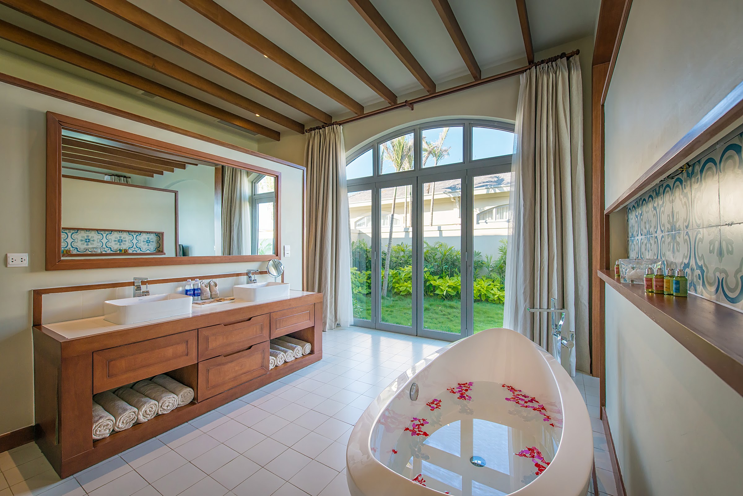 Pool Suite 1 phòng ngủ - ảnh 5
