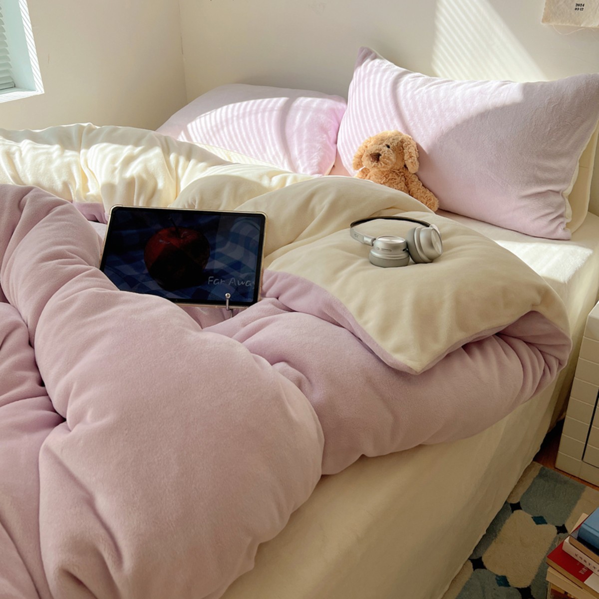 Winter Bedding Set made of Milk Fiber Fleece, double-sided