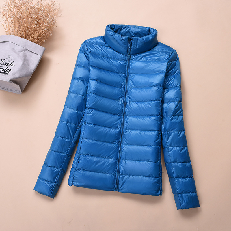 Lightweight women's down jacket, short, with white duck down