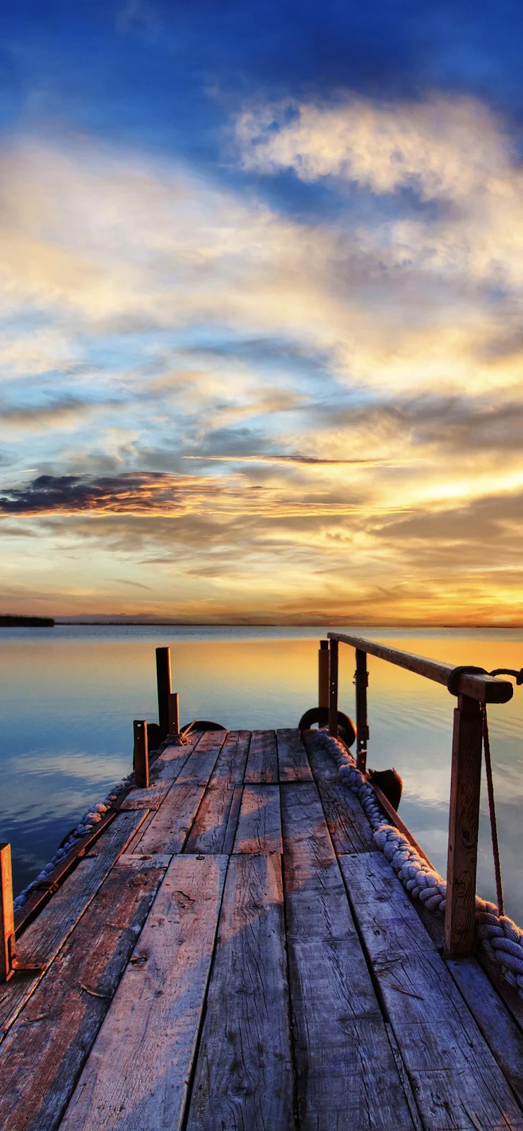 Wooden Pier at Sunset - Landscape Photography Full HD iPhone Wallpaper (1284x2778)