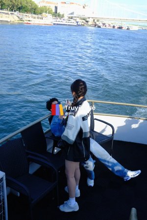 Giấy Nợ Và Cái Giá Của Lòng Hiếu Kính