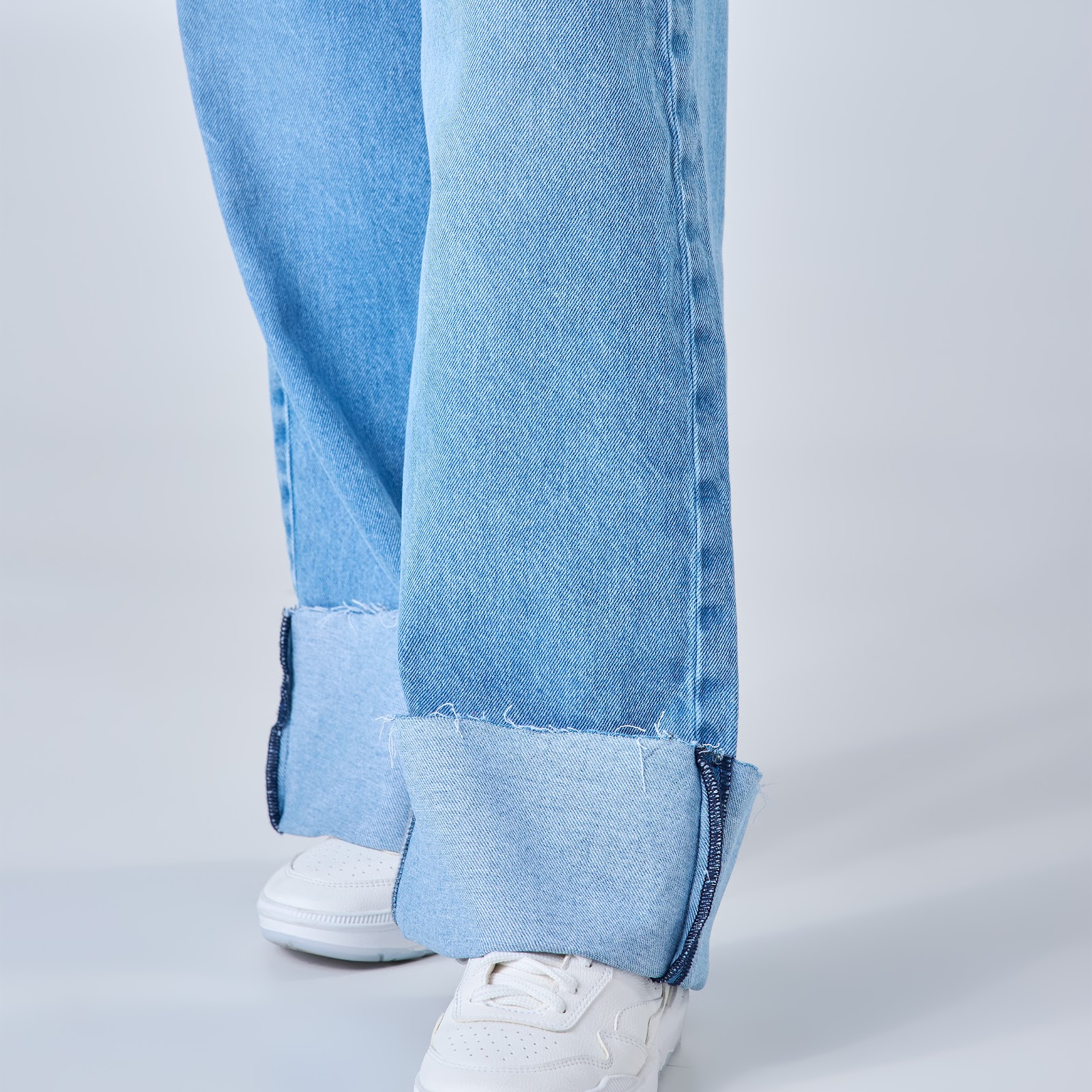 Jean rígido wide leg tiro alto color azul claro - Vista 4