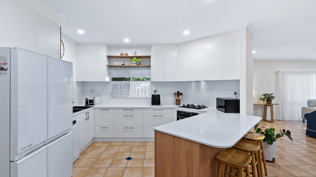 54 Ebony Street, Redlynch - Thumbnail 3